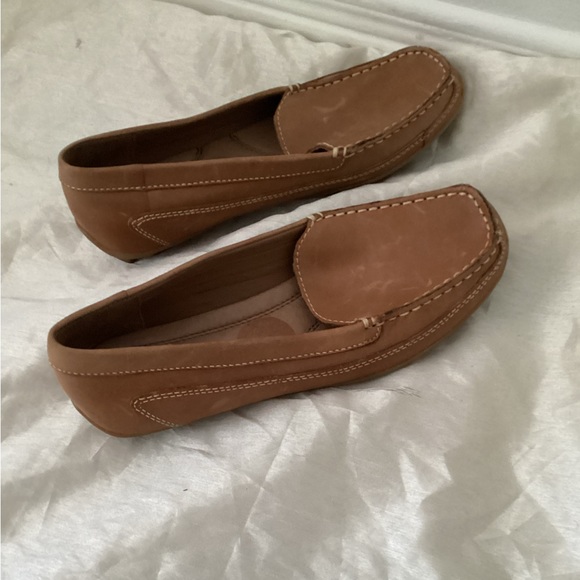 Melia Loafer - Picture 3 of 4